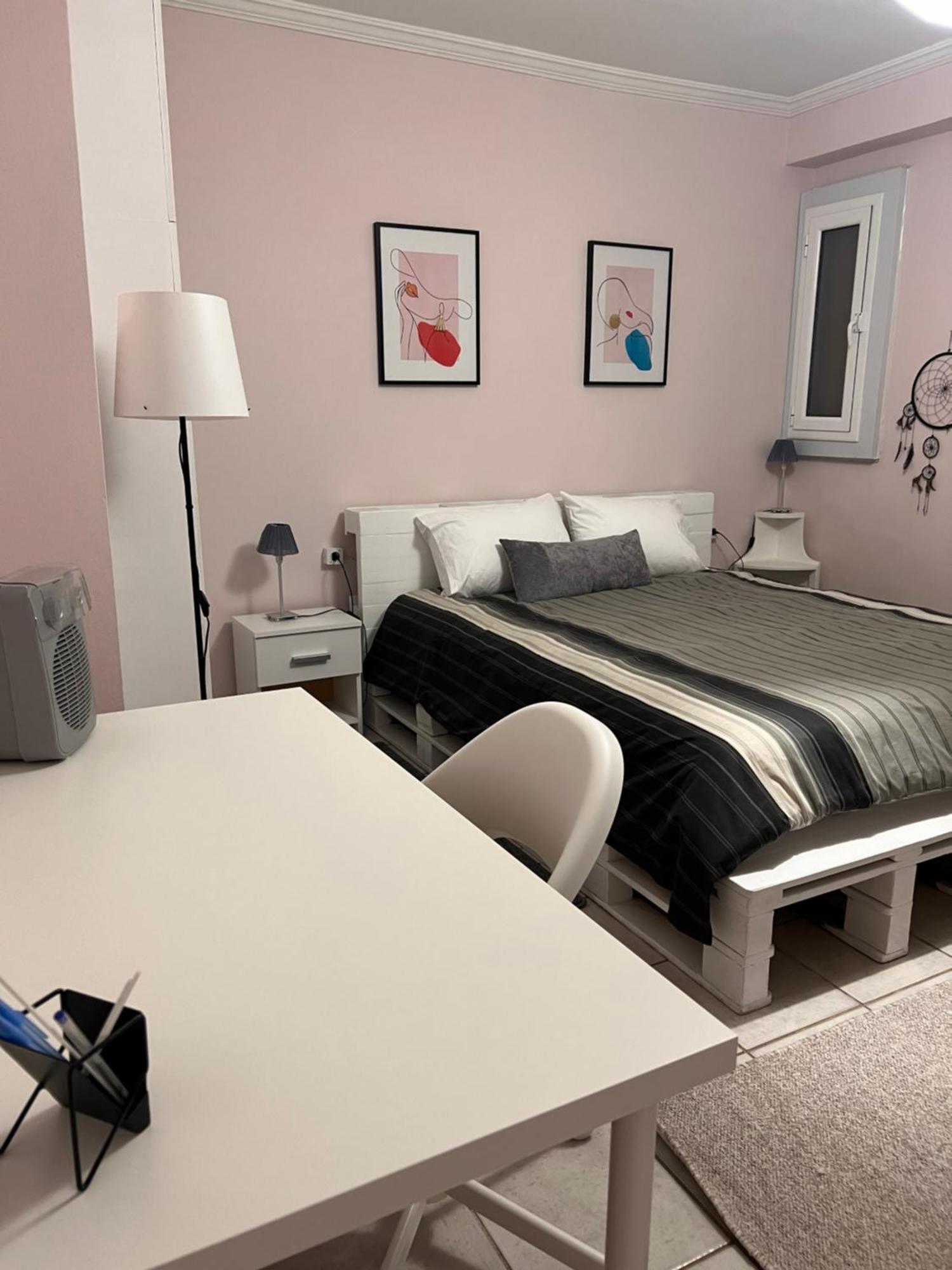 Cozy Apartment In Neos Kosmos Athén Kültér fotó